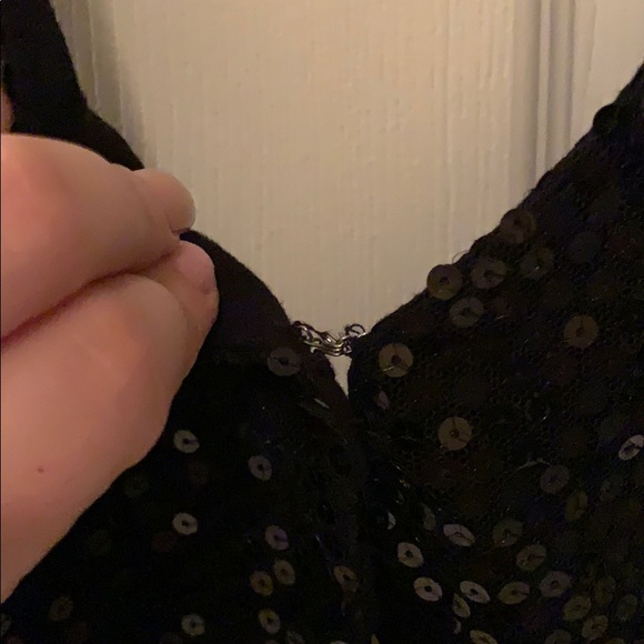 Black sequin vest - Picture 4 of 7